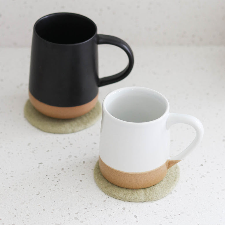 http://ethik.co/cdn/shop/files/Ceramicmug2.jpg?v=1689699344